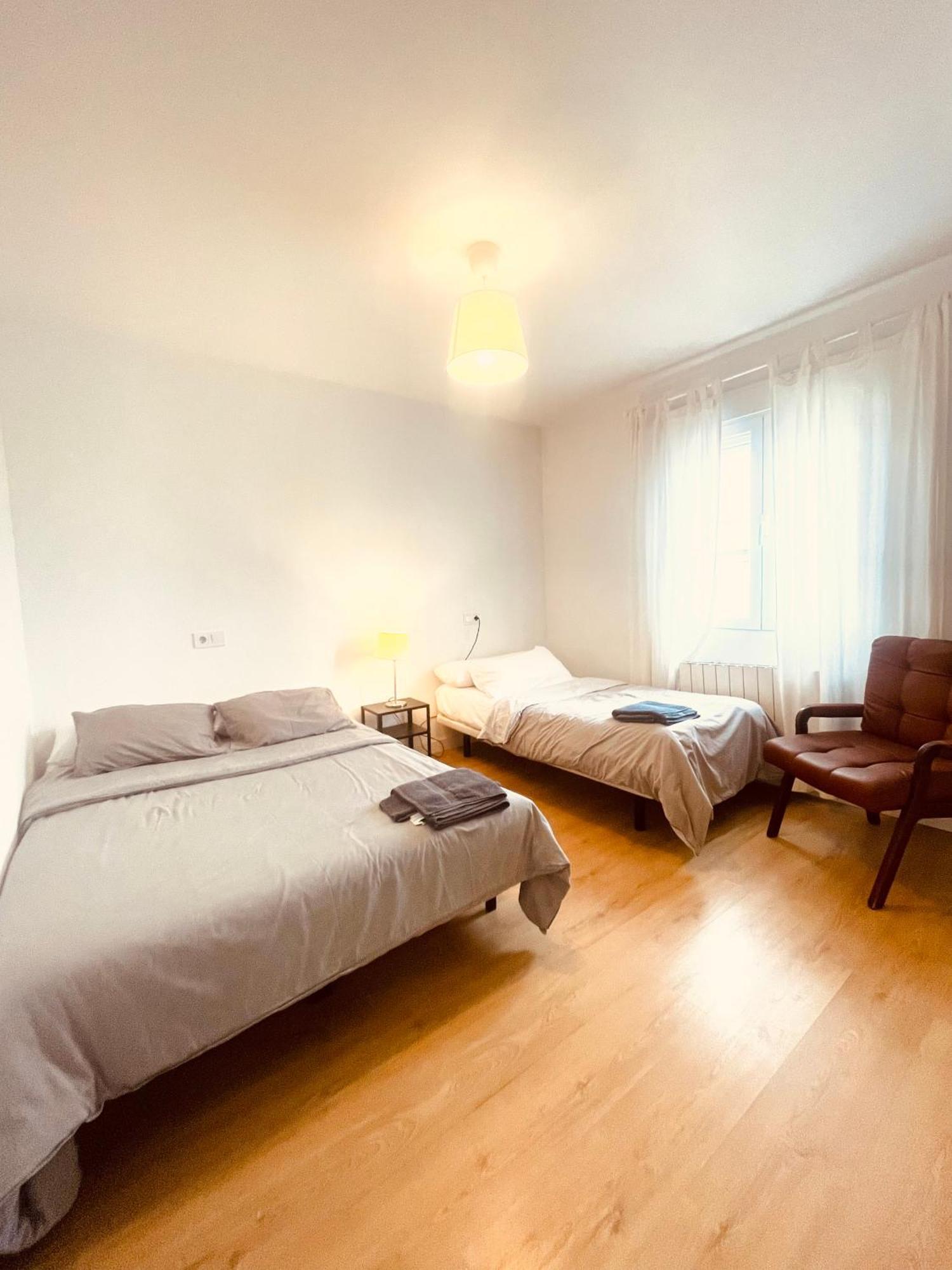 Piso Acogedor Y Tranquilo - Junto A Ifema Y Aerop. Apartment Мадрид Екстериор снимка