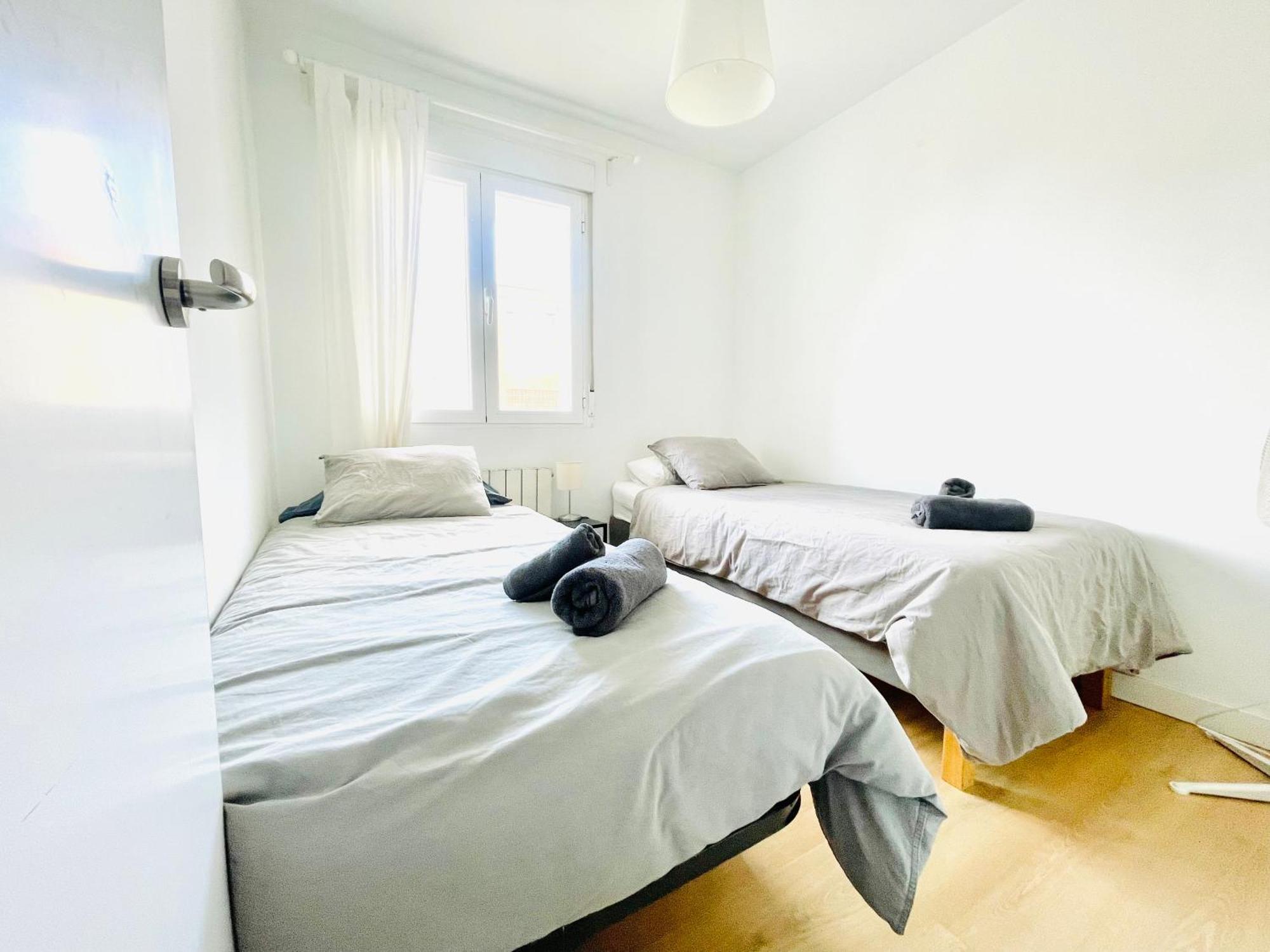 Piso Acogedor Y Tranquilo - Junto A Ifema Y Aerop. Apartment Мадрид Екстериор снимка