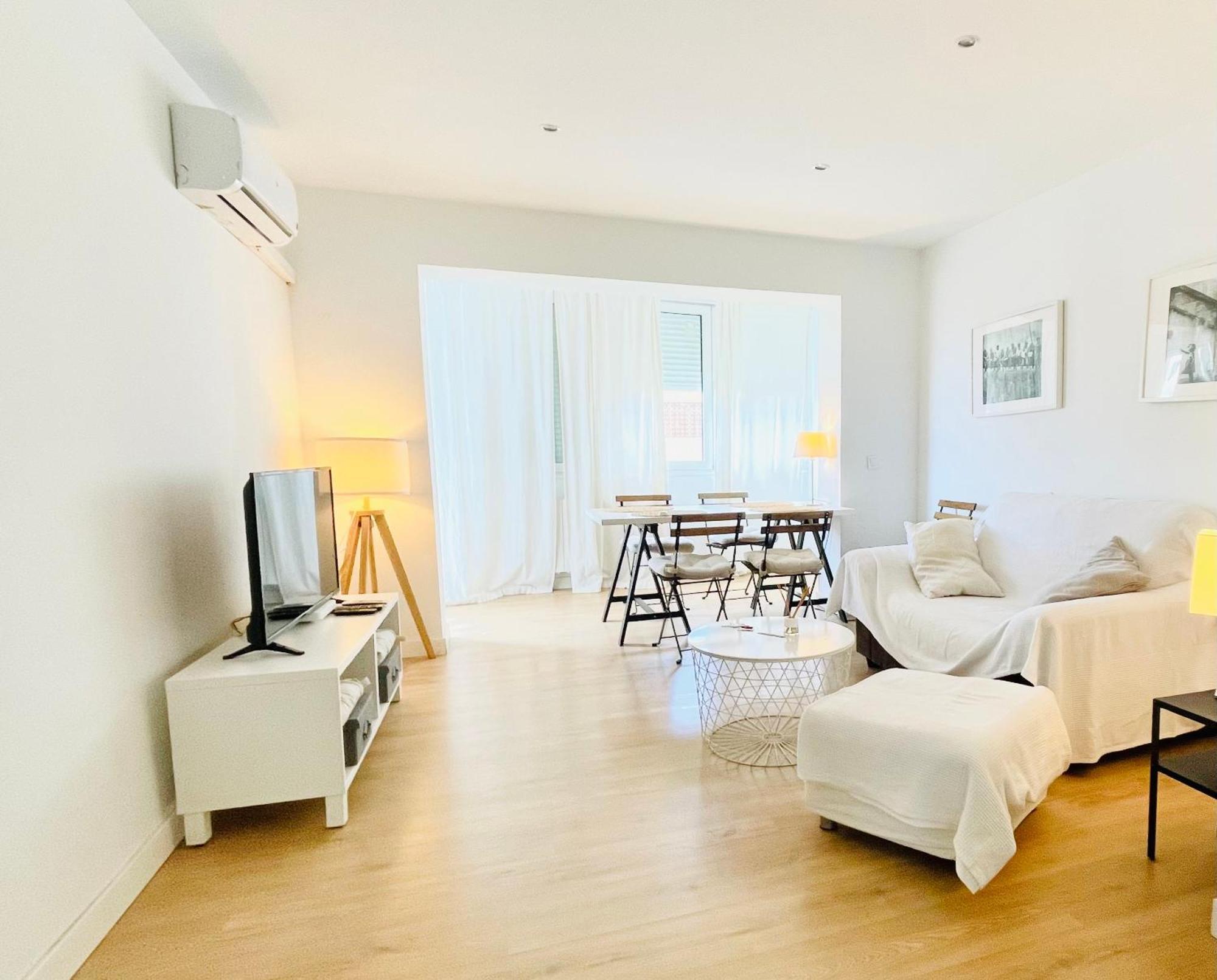 Piso Acogedor Y Tranquilo - Junto A Ifema Y Aerop. Apartment Мадрид Екстериор снимка